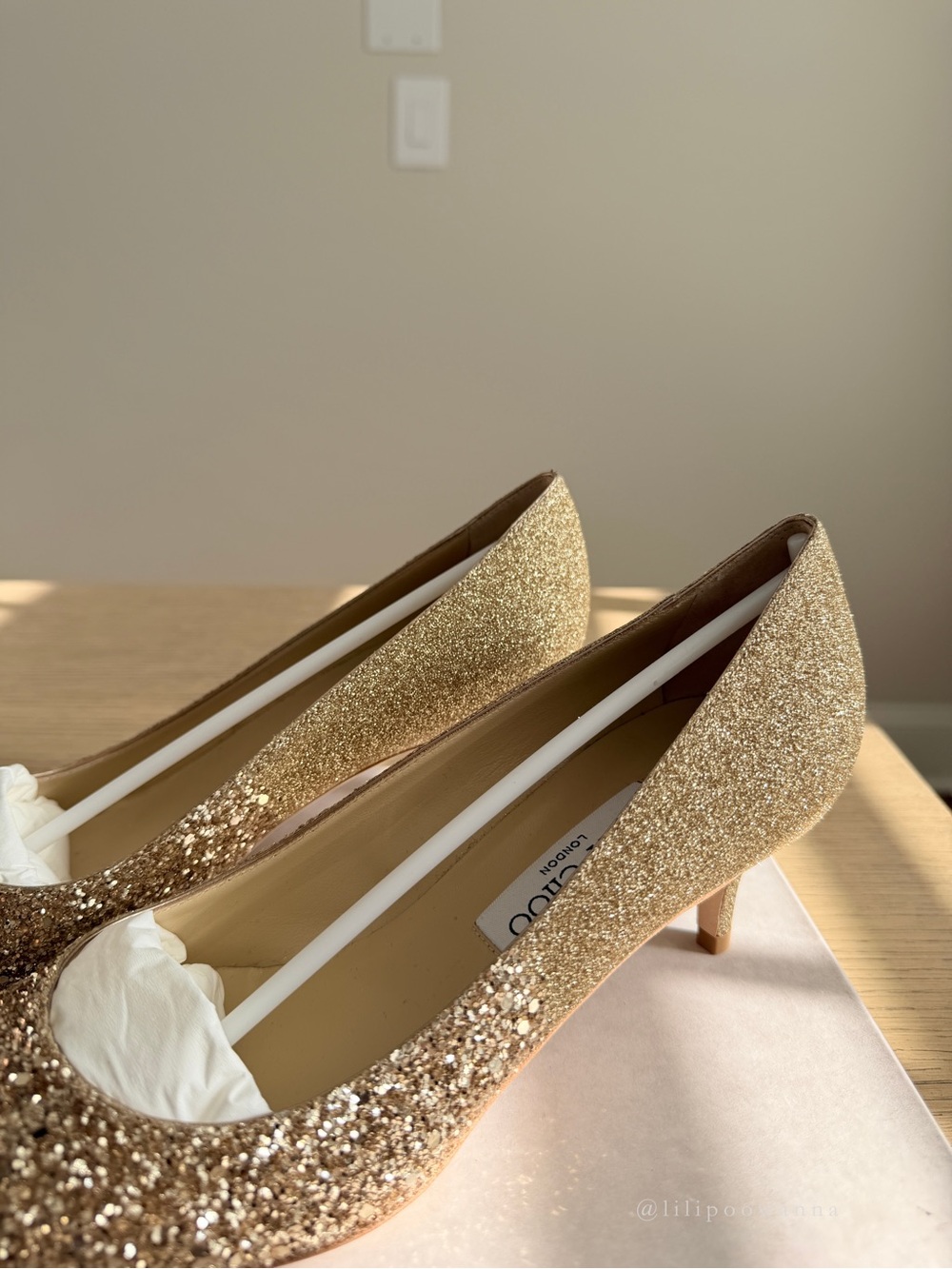 Jimmy Choo Aza Gold Glitter Pointed Toe Slip-On Pumps EU 38.5 US 8.5 - Picture 4 of 9